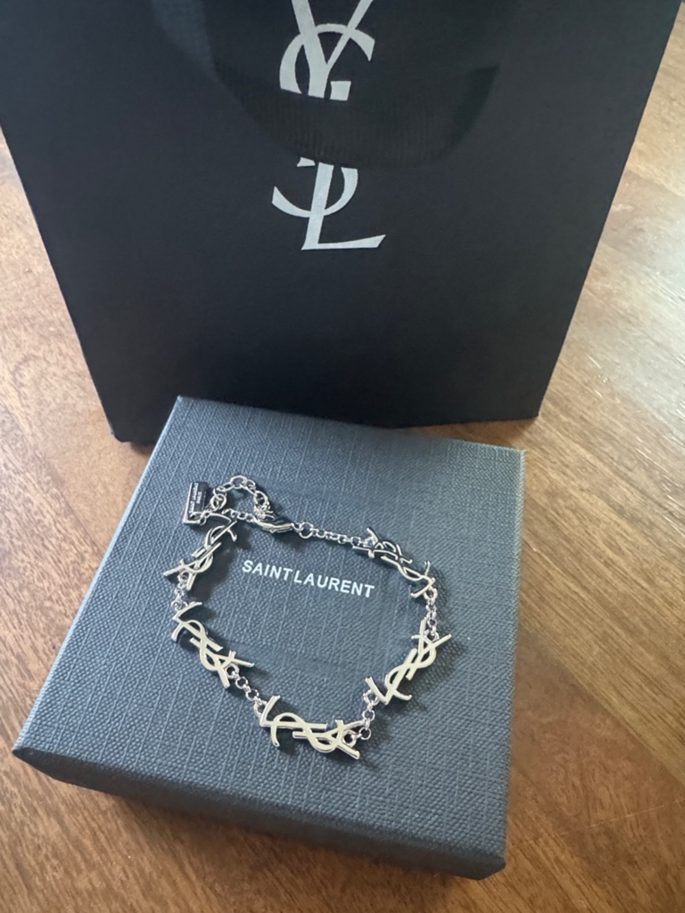 Saint Laurent Silver YSL Logo Link Bracelet - Picture 6 of 7